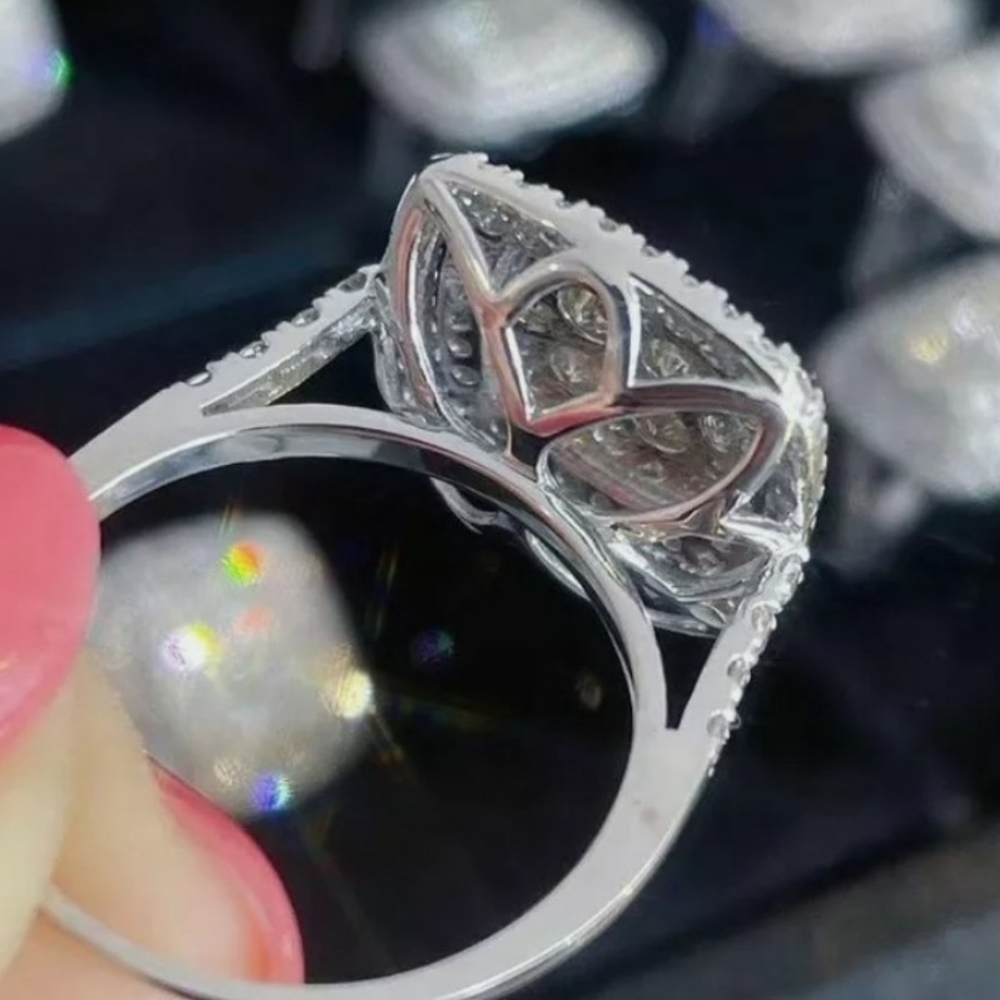 Cz pave statement ring - Picture 3 of 13
